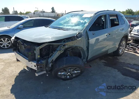 2021 Toyota Rav4 Xle Premium z USA, uszkodzony, nr VIN 2T3C1RFV5MW168431